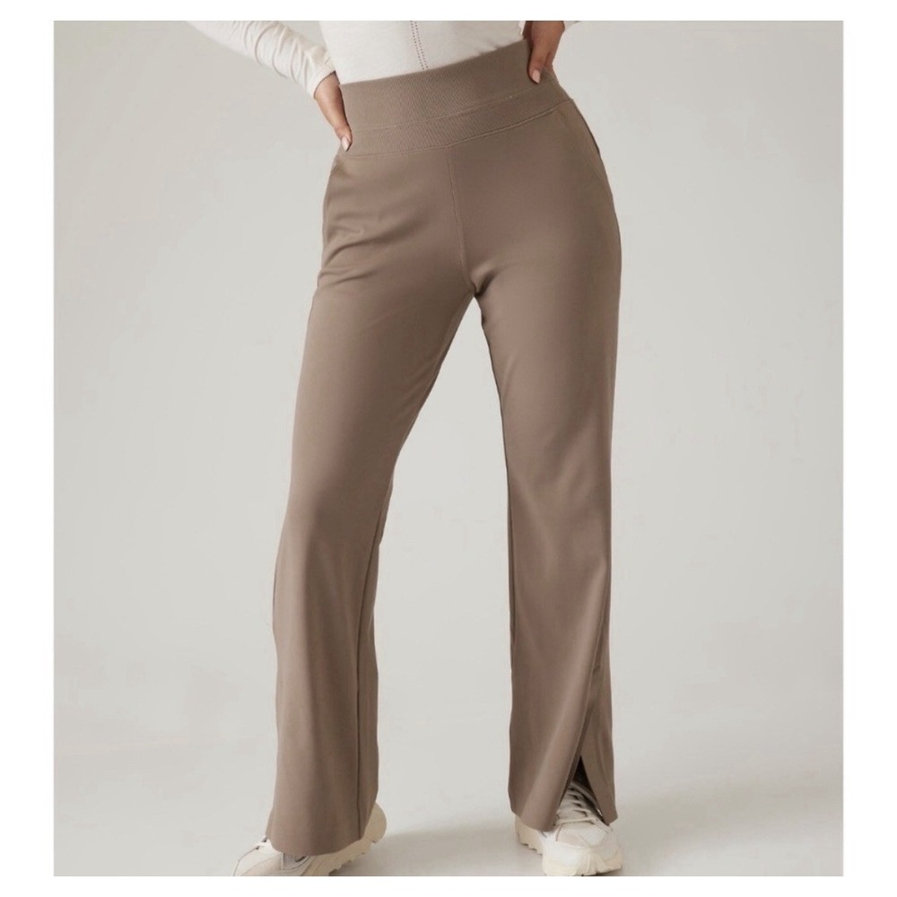 Athleta Venice Flare Pant Size LT Rustic Brown Commute Work Travel Athleisure